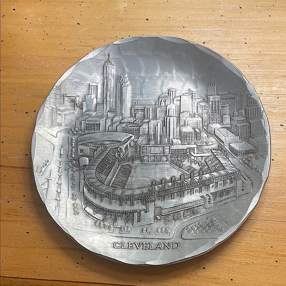 Wendell August Cleveland Jacobs Field Skyline Decorative Plate - Picture 2 of 7